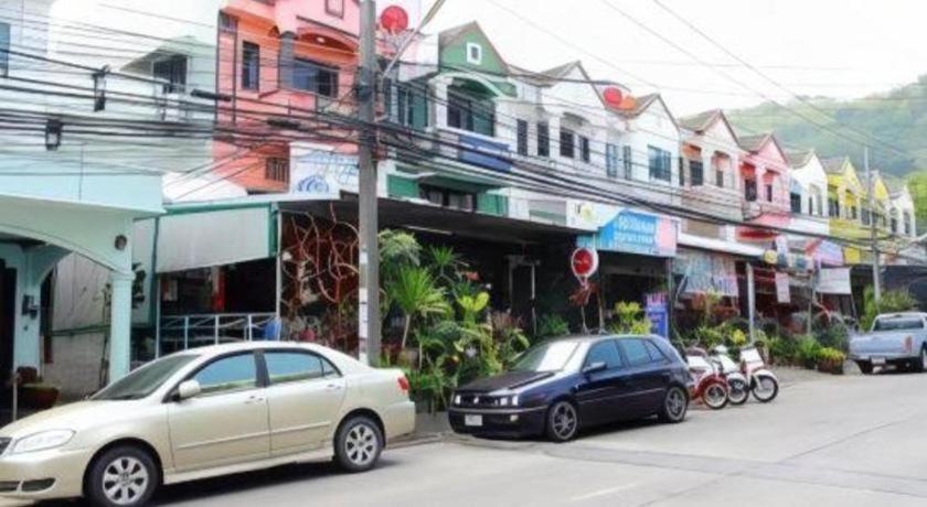 Oyo 586 I Hostel Phuket Kültér fotó